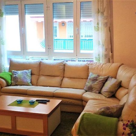 Apartament Downtown with wifi & TV box Torrevieja Zewnętrze zdjęcie