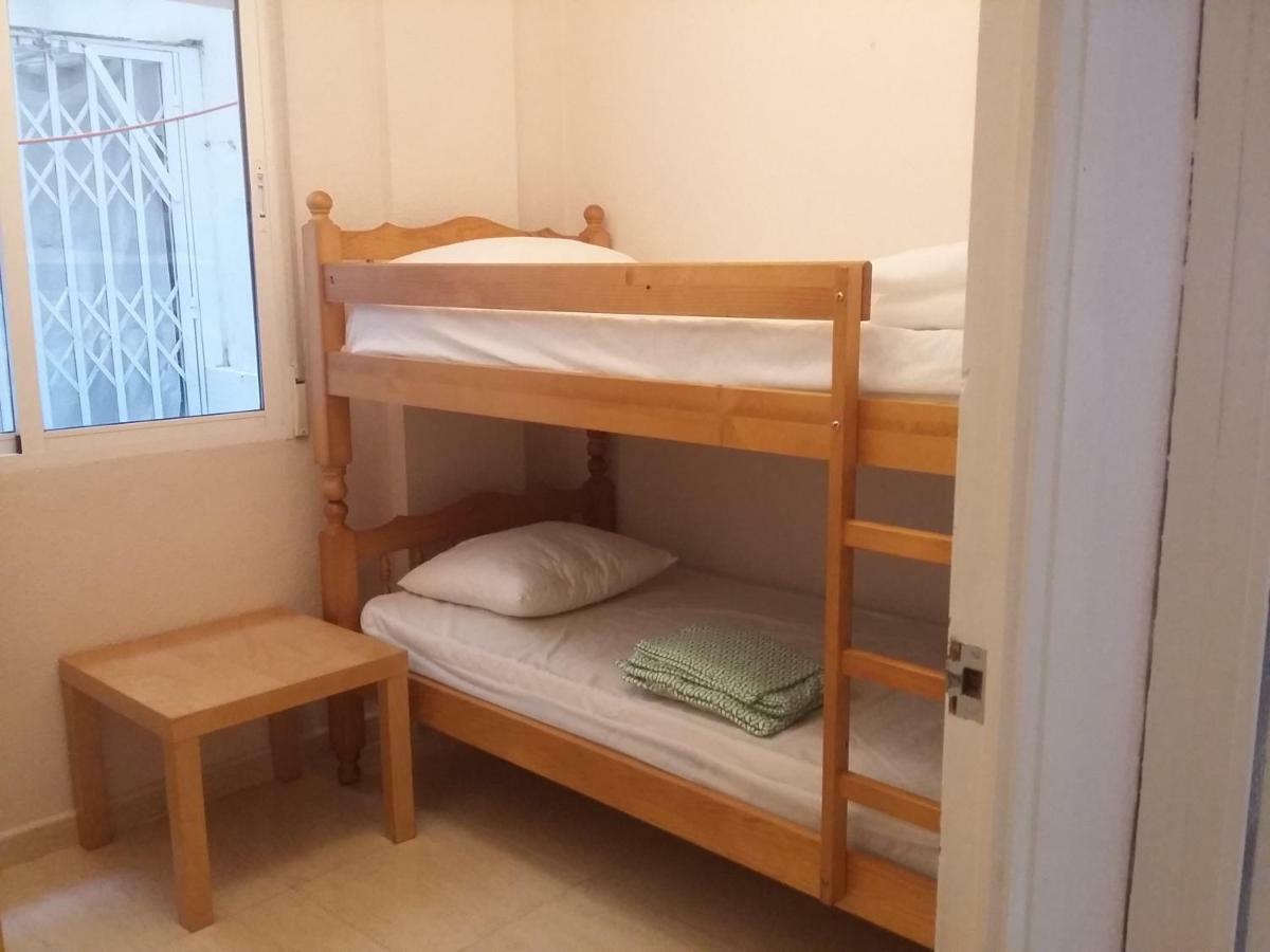 Apartament Downtown with wifi & TV box Torrevieja Zewnętrze zdjęcie