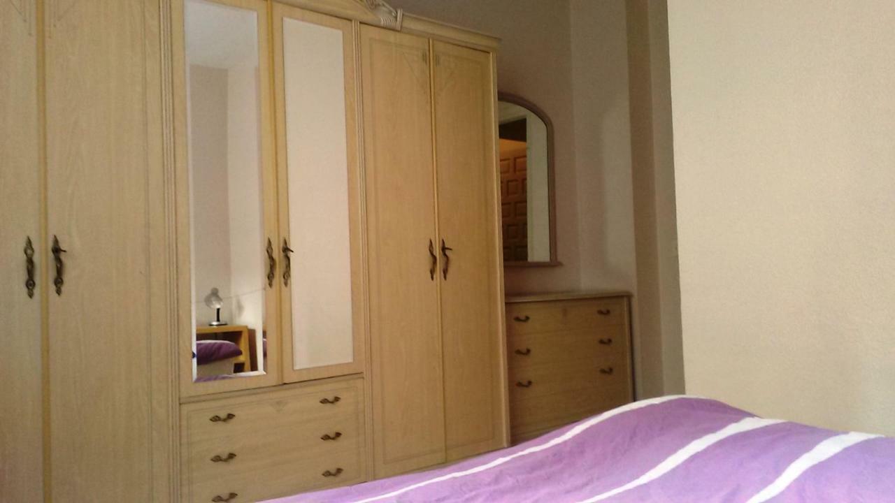 Apartament Downtown with wifi & TV box Torrevieja Zewnętrze zdjęcie