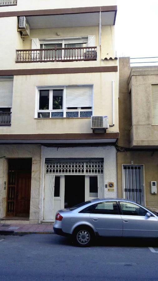 Apartament Downtown with wifi & TV box Torrevieja Zewnętrze zdjęcie