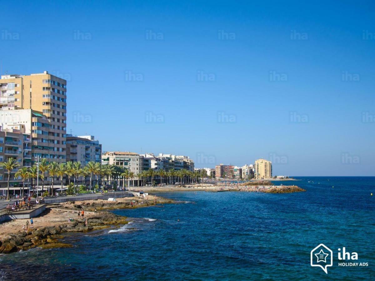 Apartament Downtown with wifi & TV box Torrevieja Zewnętrze zdjęcie